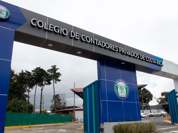 COLEGIO-DE-CONTADORES-PRIVADOS-600×450